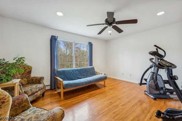Fitness Equipment, Interior, Recessed Lighting, Wood Texture Flooring