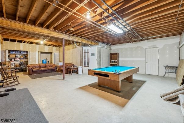 Billiard Table, Game Room, Interior, Wooden Beams