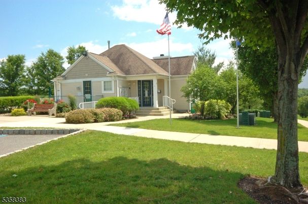 Backyard, Exterior, Facade, Cape Cod