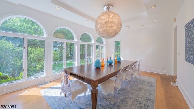 Chandelier, Dining room, Interior, Recessed Lighting, Wood Texture Flooring