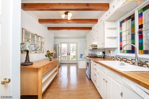 Interior, Kitchen, Recessed Lighting, Wooden Beams, Wood Texture Flooring