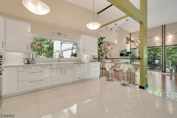 Interior, Kitchen, Pendant Lights