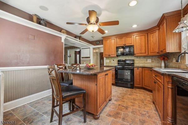 Interior, Kitchen, Recessed Lighting