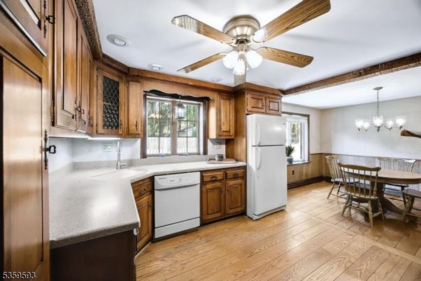 Chandelier, Dining room, Interior, Kitchen, Recessed Lighting, Wood Texture Flooring