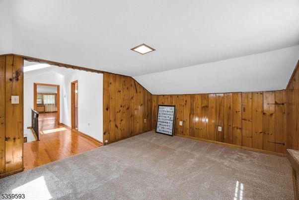 Empty room, Interior, Recessed Lighting, Wood Texture Flooring, Wooden Walls