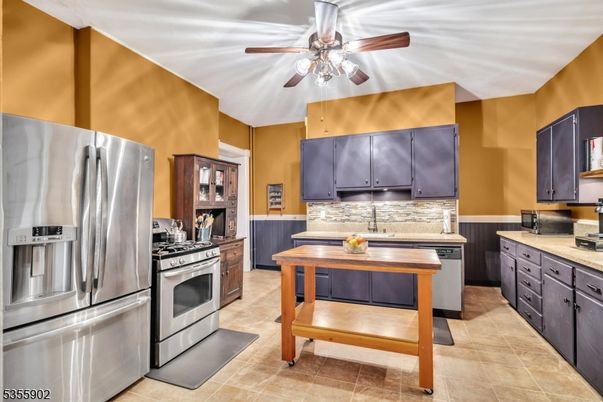 Interior, Kitchen, Stainless Steel Appliances