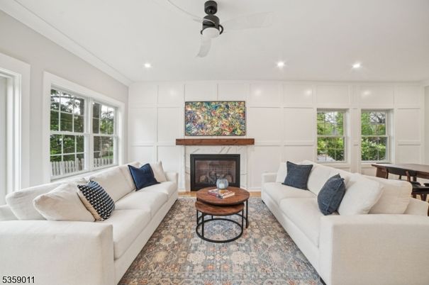 Fireplace, Interior, Living room, Recessed Lighting