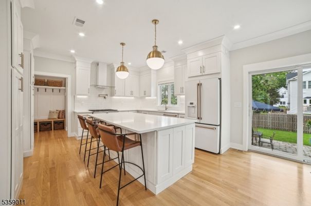 Interior, Kitchen, Pendant Lights, Recessed Lighting, Wood Texture Flooring