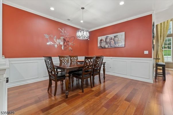 Chandelier, Dining room, Interior, Pendant Lights, Recessed Lighting, Wood Texture Flooring