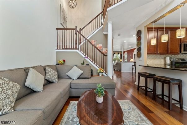 Interior, Kitchen, Living room, Pendant Lights, Recessed Lighting, Wood Texture Flooring