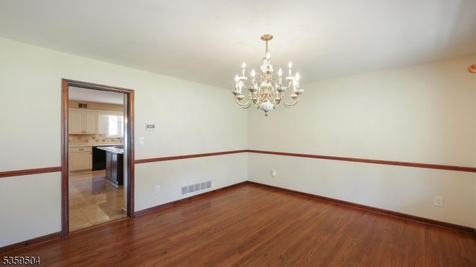 Chandelier, Empty room, Interior, Wood Texture Flooring