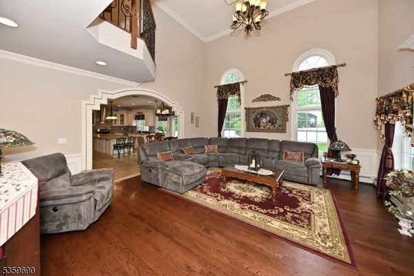 Chandelier, Interior, Kitchen, Living room, Recessed Lighting, Wood Texture Flooring