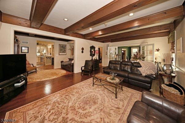 Interior, Living room, Recessed Lighting, Wooden Beams, Wood Texture Flooring