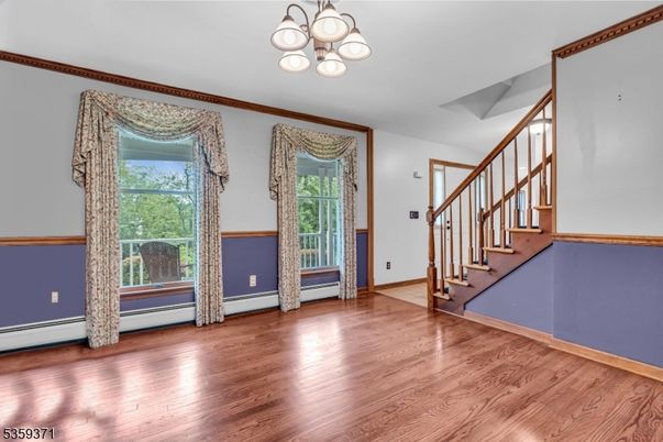 Chandelier, Empty room, Interior, Wood Texture Flooring