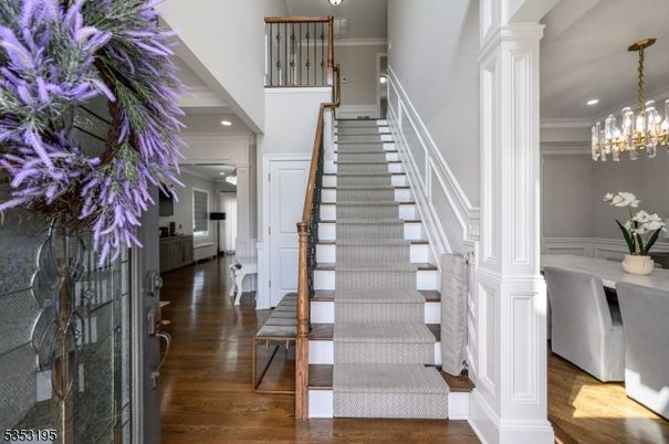 Chandelier, Interior, Recessed Lighting, Wood Texture Flooring
