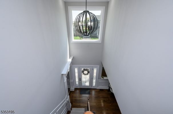 Interior, Pendant Lights, Wood Texture Flooring