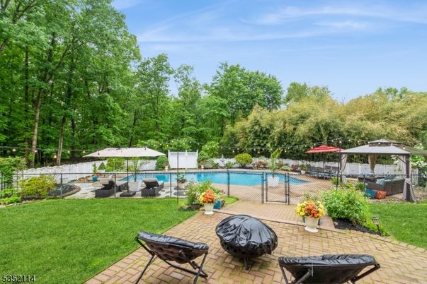Backyard, Exterior, Pool