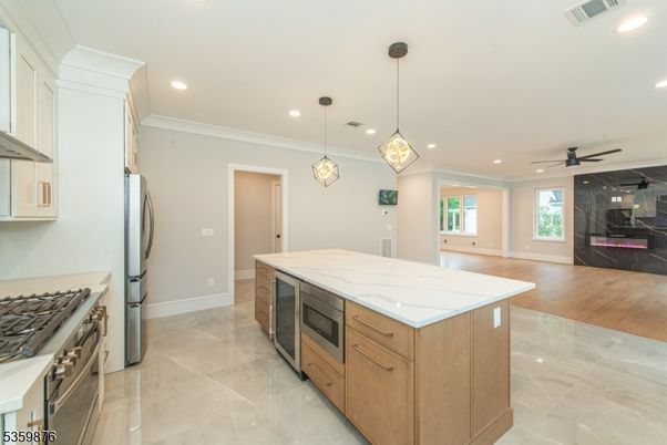 Fireplace, Interior, Kitchen, Pendant Lights, Recessed Lighting
