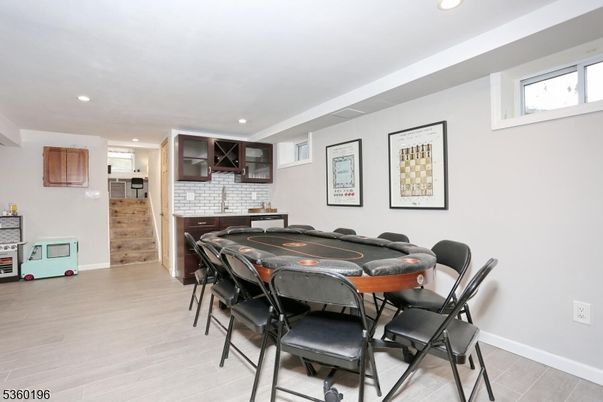 Dining room, Interior, Kitchen, Recessed Lighting, Wood Texture Flooring