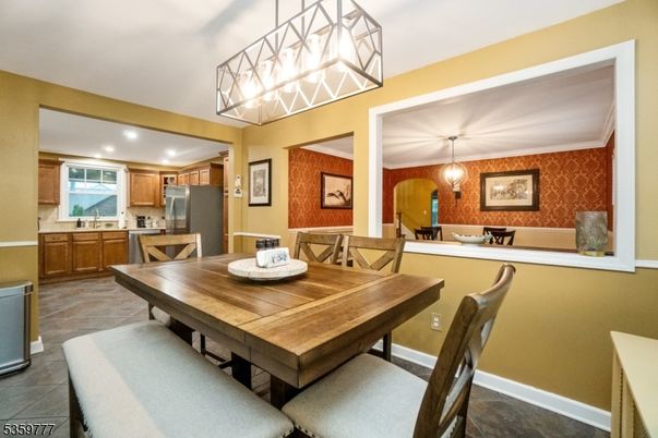 Dining room, Interior, Kitchen, Pendant Lights, Recessed Lighting