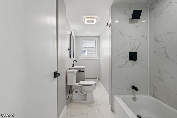 Bathroom, Interior, Marble, Marble Walls, Recessed Lighting