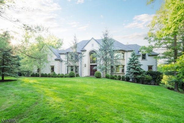 Backyard, Exterior, Facade, French Provincial