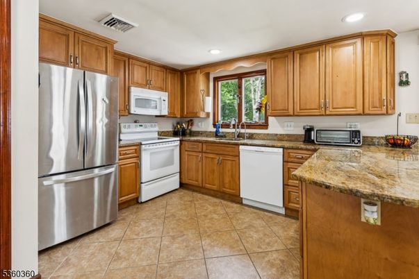 Interior, Kitchen, Recessed Lighting