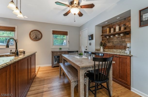 Dining room, Interior, Wood Texture Flooring