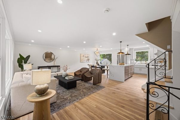 Dining room, Interior, Kitchen, Living room, Pendant Lights, Recessed Lighting, Wood Texture Flooring