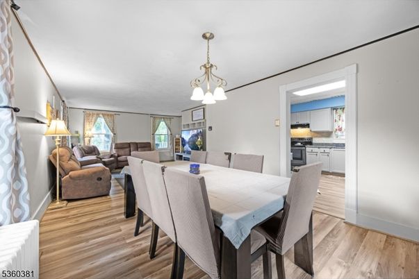 Dining room, Interior, Kitchen, Living room, Pendant Lights, Wood Texture Flooring