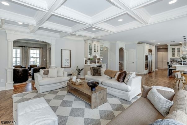 Interior, Kitchen, Living room, Pendant Lights, Recessed Lighting, Wood Texture Flooring