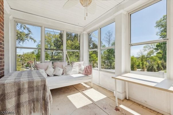 Bedroom, Interior, Sun Room