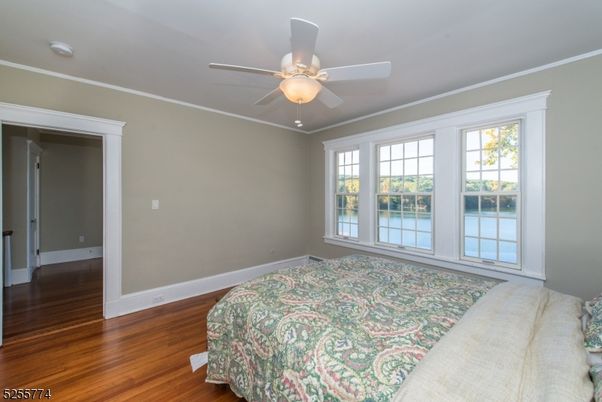 Bedroom, Interior, Water, Wood Texture Flooring