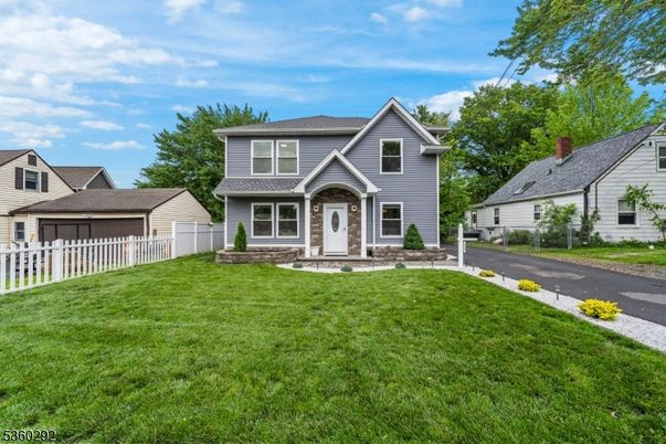 Backyard, Exterior, Facade, Farmhouse