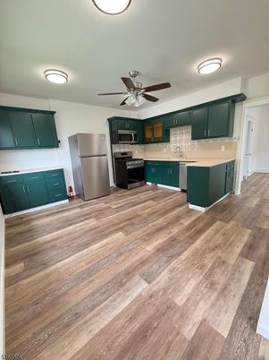 Interior, Kitchen, Stainless Steel Appliances, Wood Texture Flooring