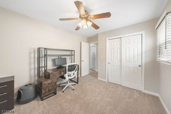 Home Office, Interior