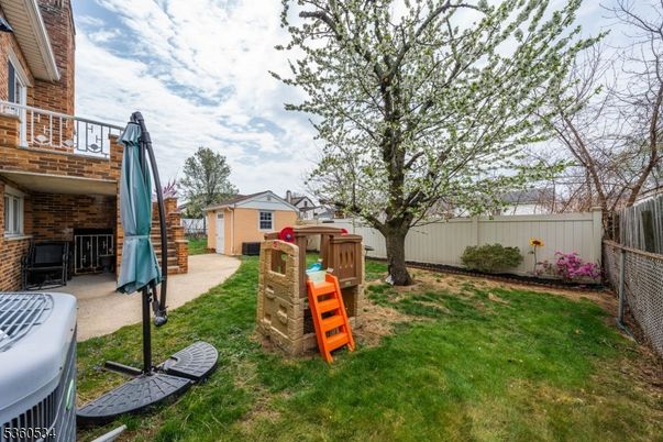 Backyard, Exterior, Playground