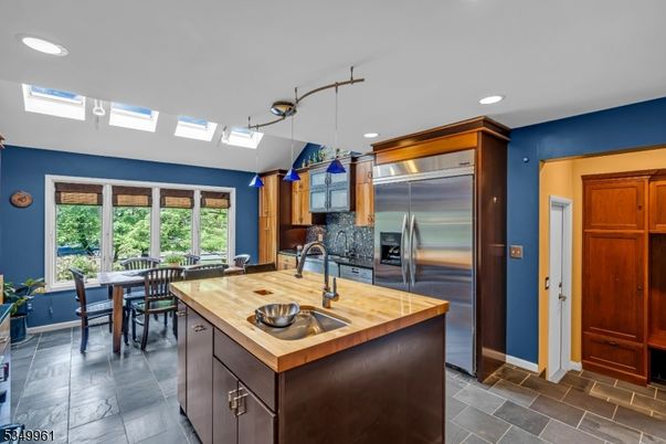Dining room, Interior, Kitchen, Recessed Lighting, Stainless Steel Appliances