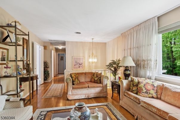 Interior, Living room, Pendant Lights, Wood Texture Flooring