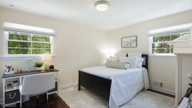 Bedroom, Home Office, Interior, Wood Texture Flooring