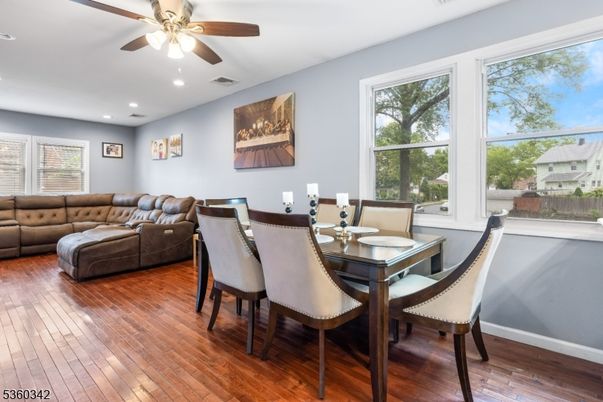Dining room, Interior, Living room, Recessed Lighting, Wood Texture Flooring