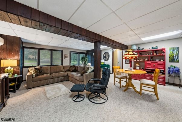 Dining room, Interior, Living room, Pendant Lights