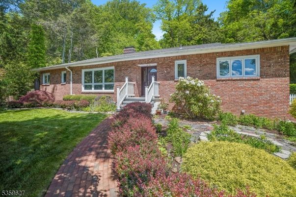 Exterior, Facade, Brick Facade, Cape Cod