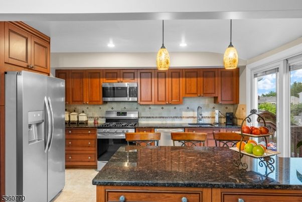 Interior, Kitchen, Pendant Lights, Recessed Lighting, Stainless Steel Appliances
