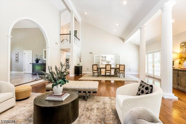 Dining room, Interior, Living room, Recessed Lighting, Wood Texture Flooring