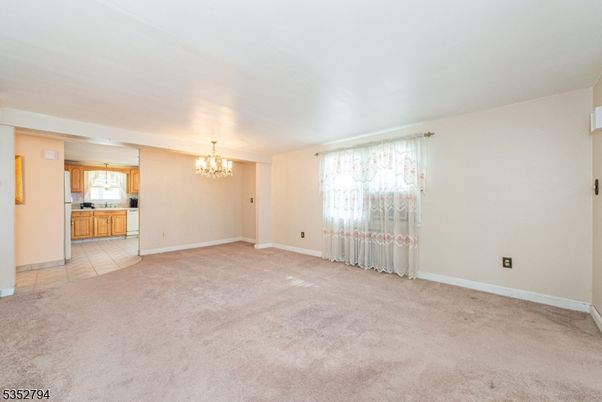 Chandelier, Empty room, Interior, Kitchen