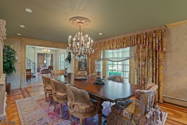 Chandelier, Dining room, Interior, Recessed Lighting, Wood Texture Flooring