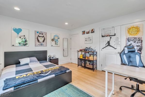 Bedroom, Home Office, Interior, Recessed Lighting, Wood Texture Flooring
