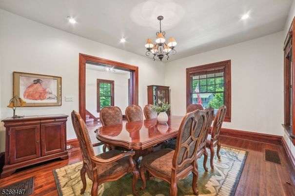 Chandelier, Dining room, Interior, Recessed Lighting, Wood Texture Flooring