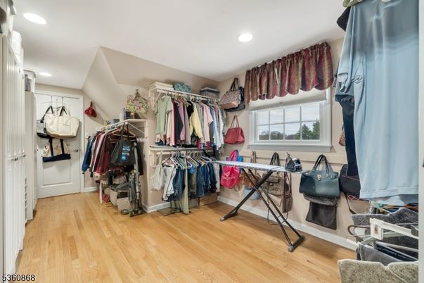 Interior, Recessed Lighting, Walk-in Closets, Wood Texture Flooring